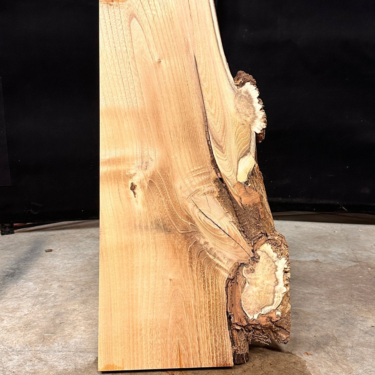 LiveEdge Black Locust | Black Locust | Double Diamond