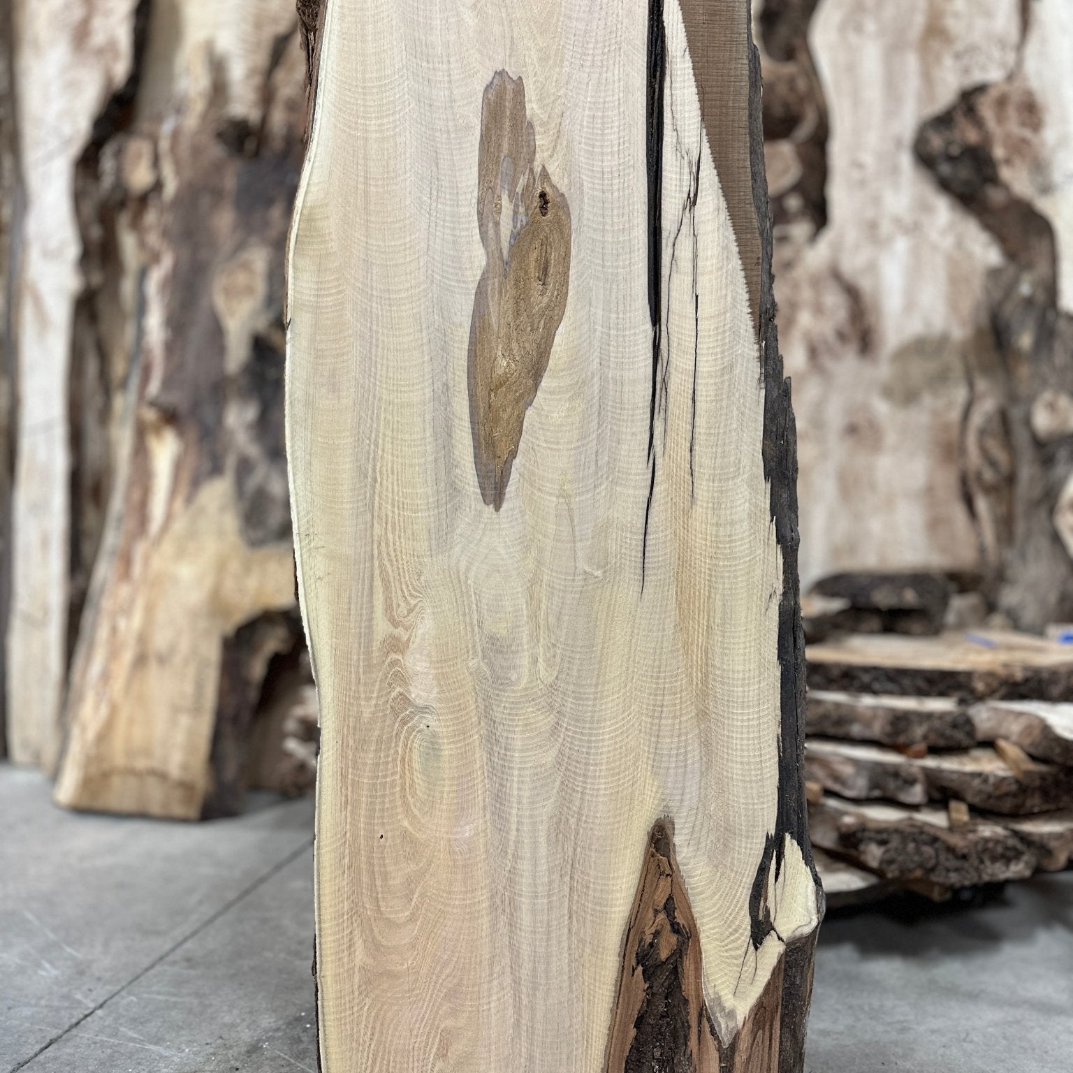 LiveEdge Black Locust | Black Locust | Double Diamond