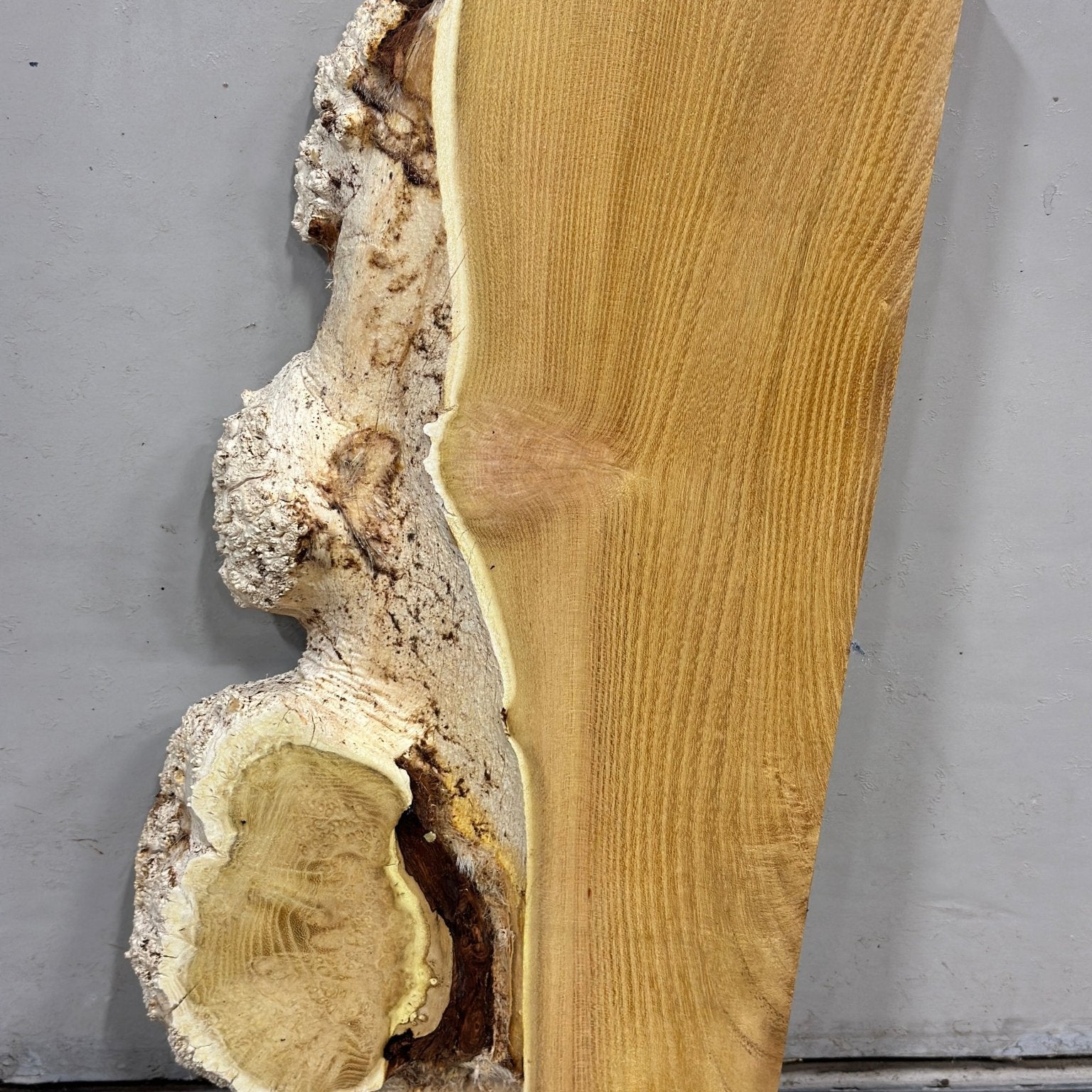 LiveEdge Black Locust | Black Locust | Double Diamond | BGDDBLCS.880