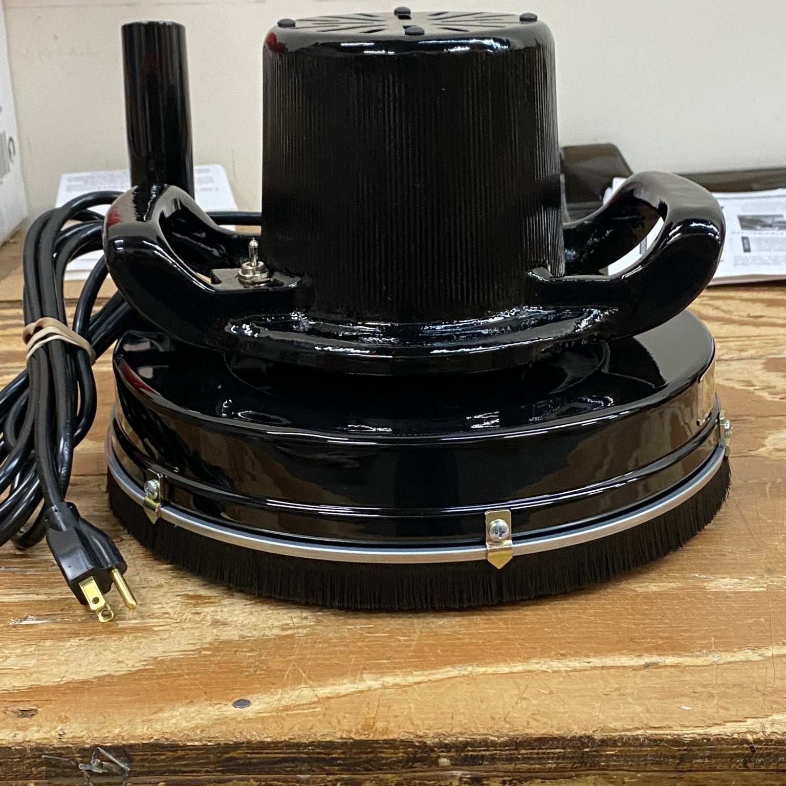 Gem Industries 11" Orbital Sander/Polisher For Woodworking | Tool | Hamilton Lee Supply