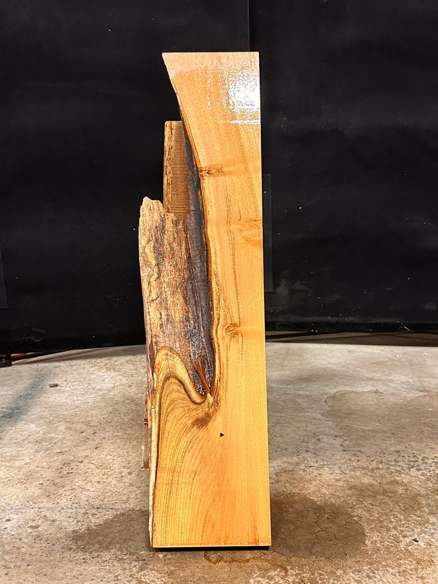 LiveEdge Black Locust | Black Locust | Double Diamond