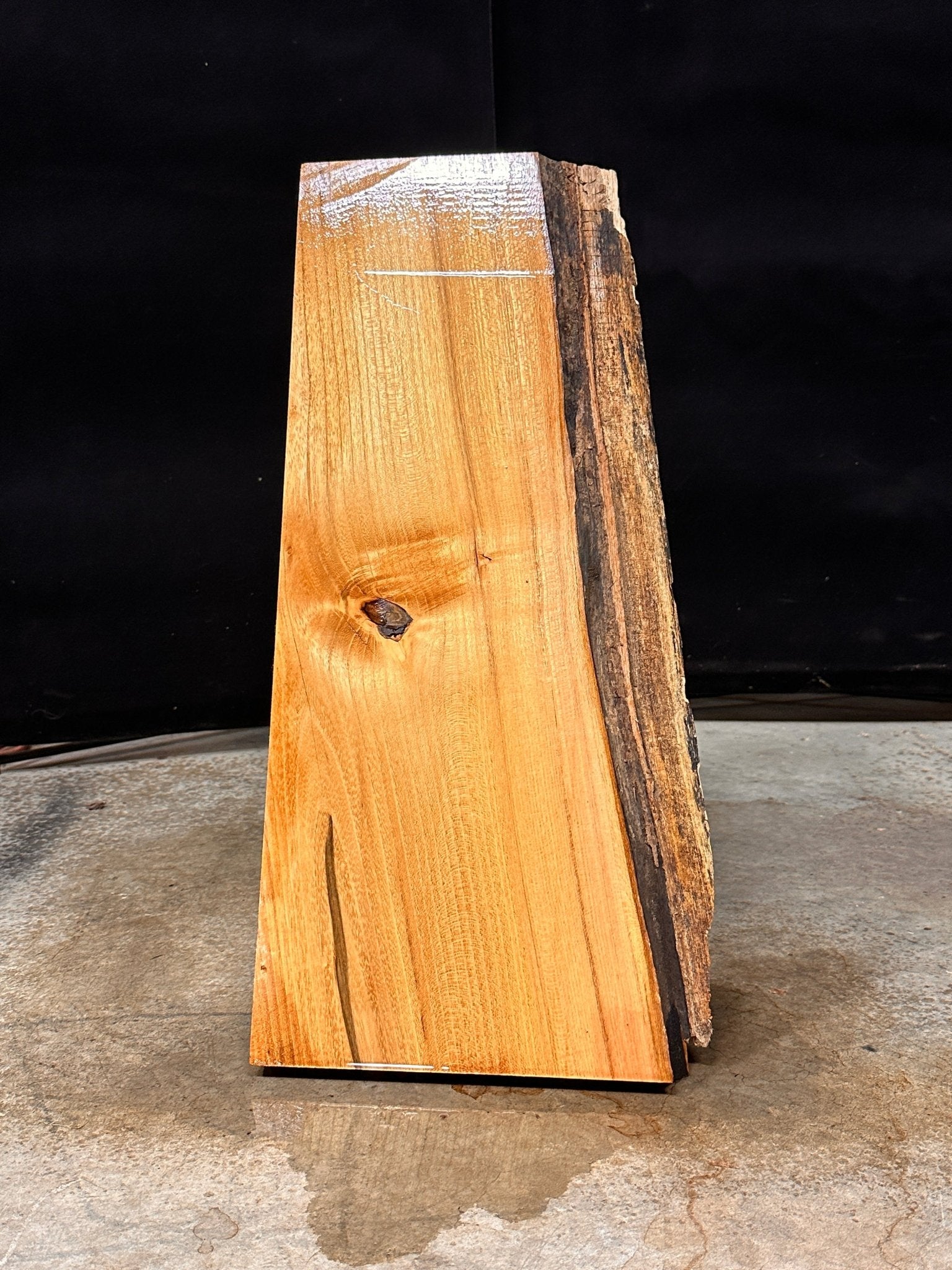 LiveEdge Black Locust | Black Locust | Double Diamond