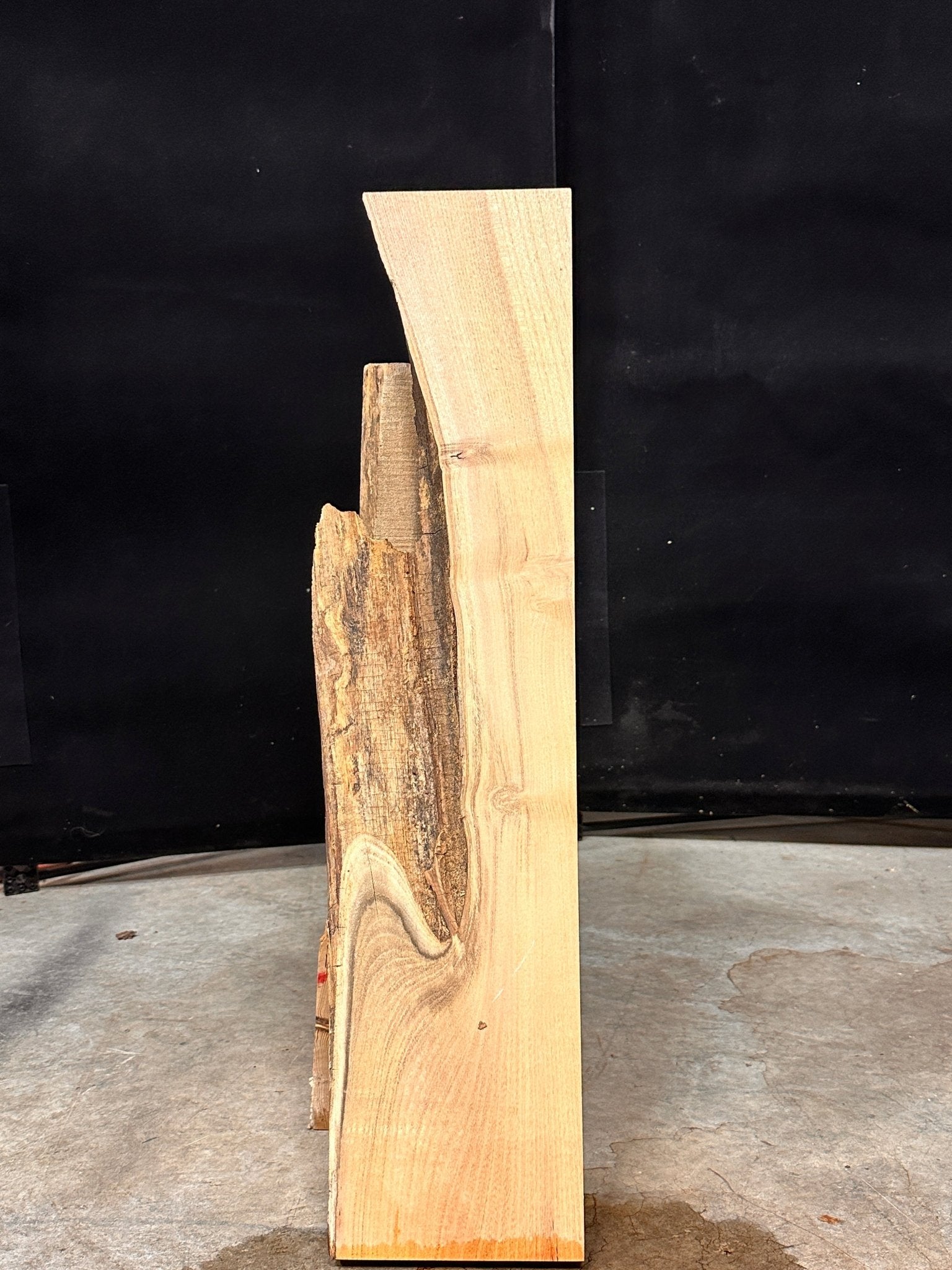 LiveEdge Black Locust | Black Locust | Double Diamond