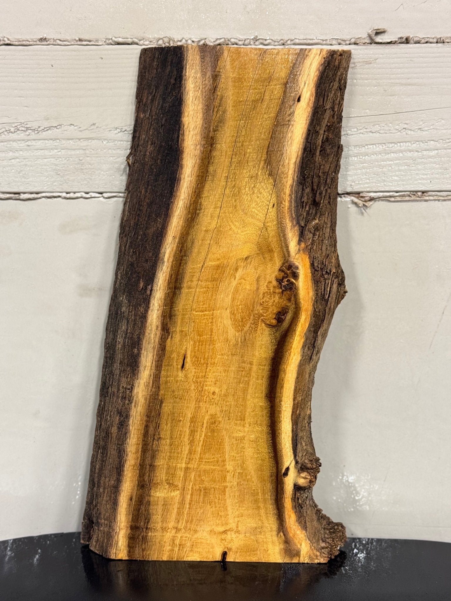 LiveEdge Black Locust | Black Locust | Double Diamond | BGDDBL732