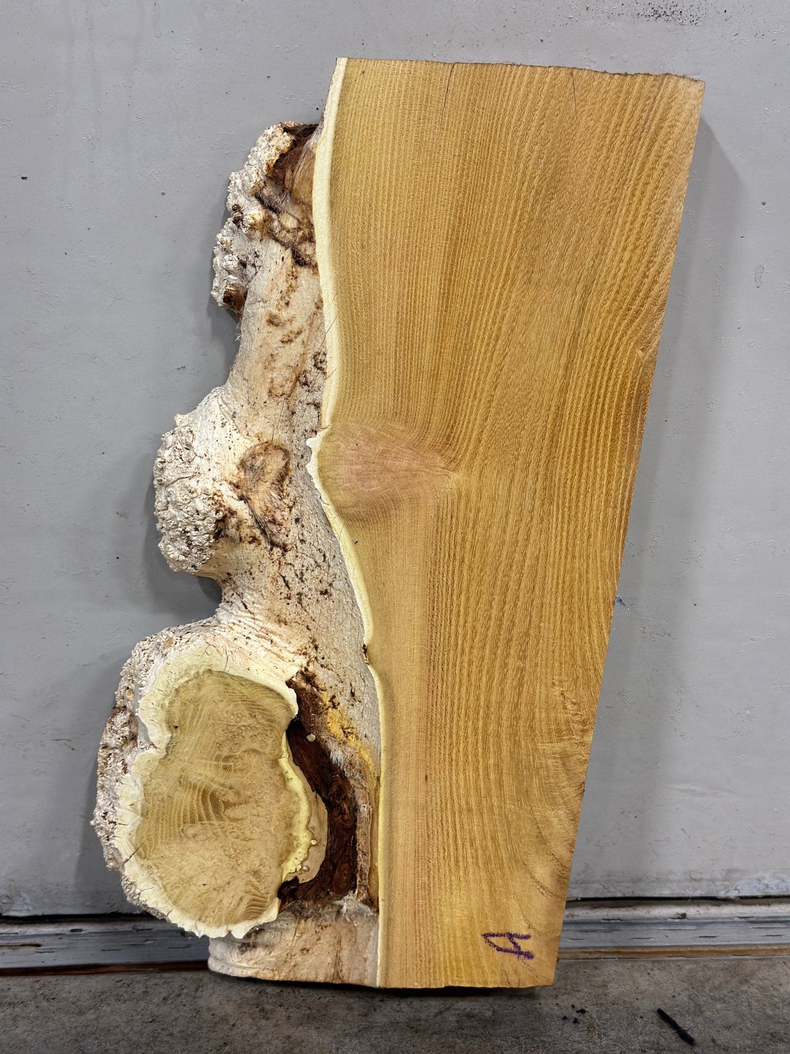 LiveEdge Black Locust | Black Locust | Double Diamond | BGDDBLCS.880