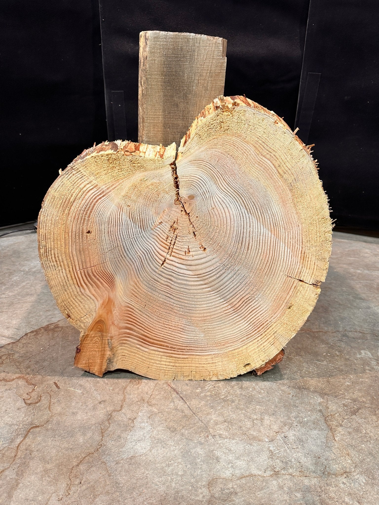 LiveEdge Douglas Fir Heart Shaped Cookie | Douglas Fir | Double Diamond