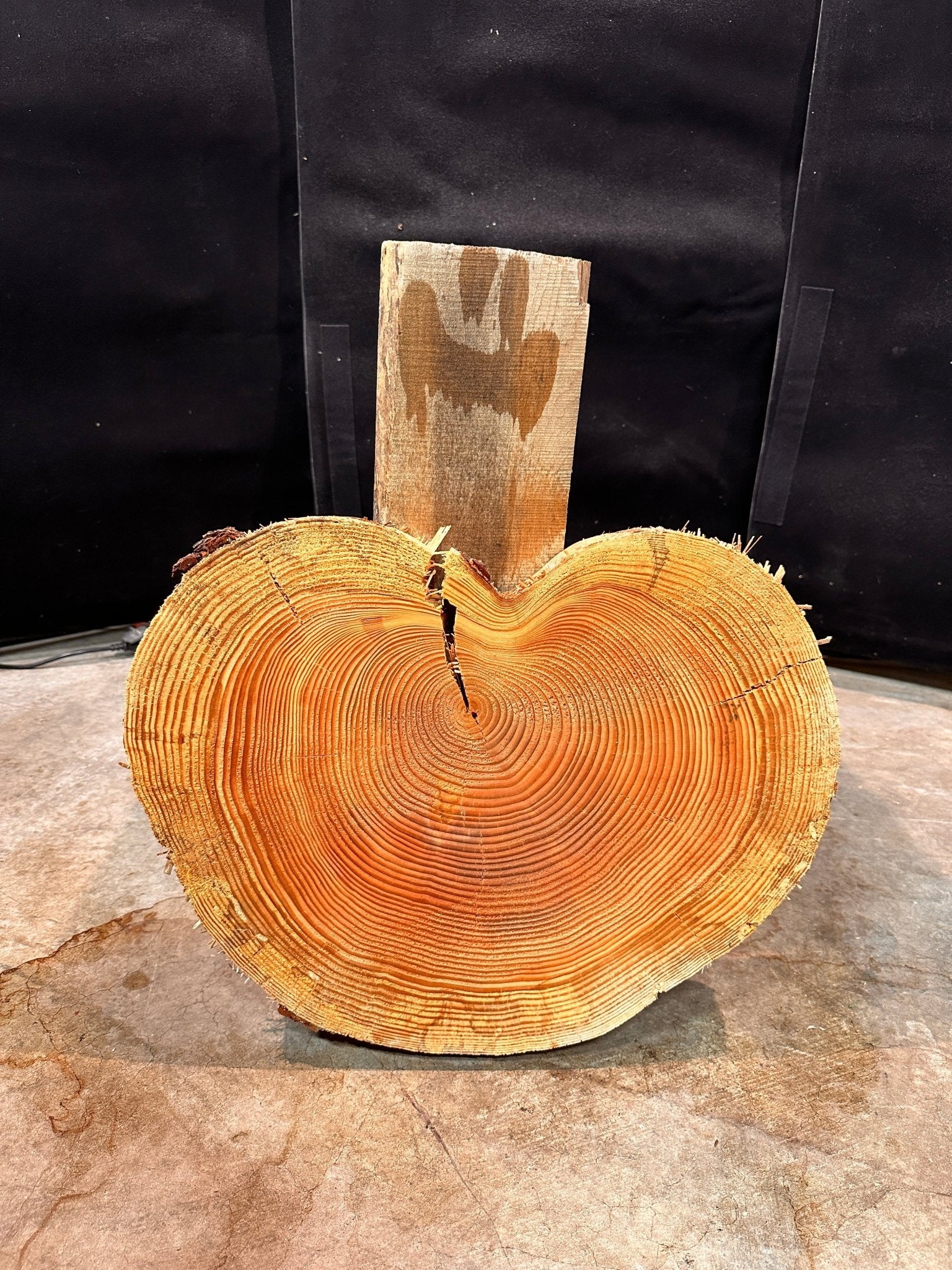 LiveEdge Douglas Fir Heart Shaped Cookie | Douglas Fir | Double Diamond