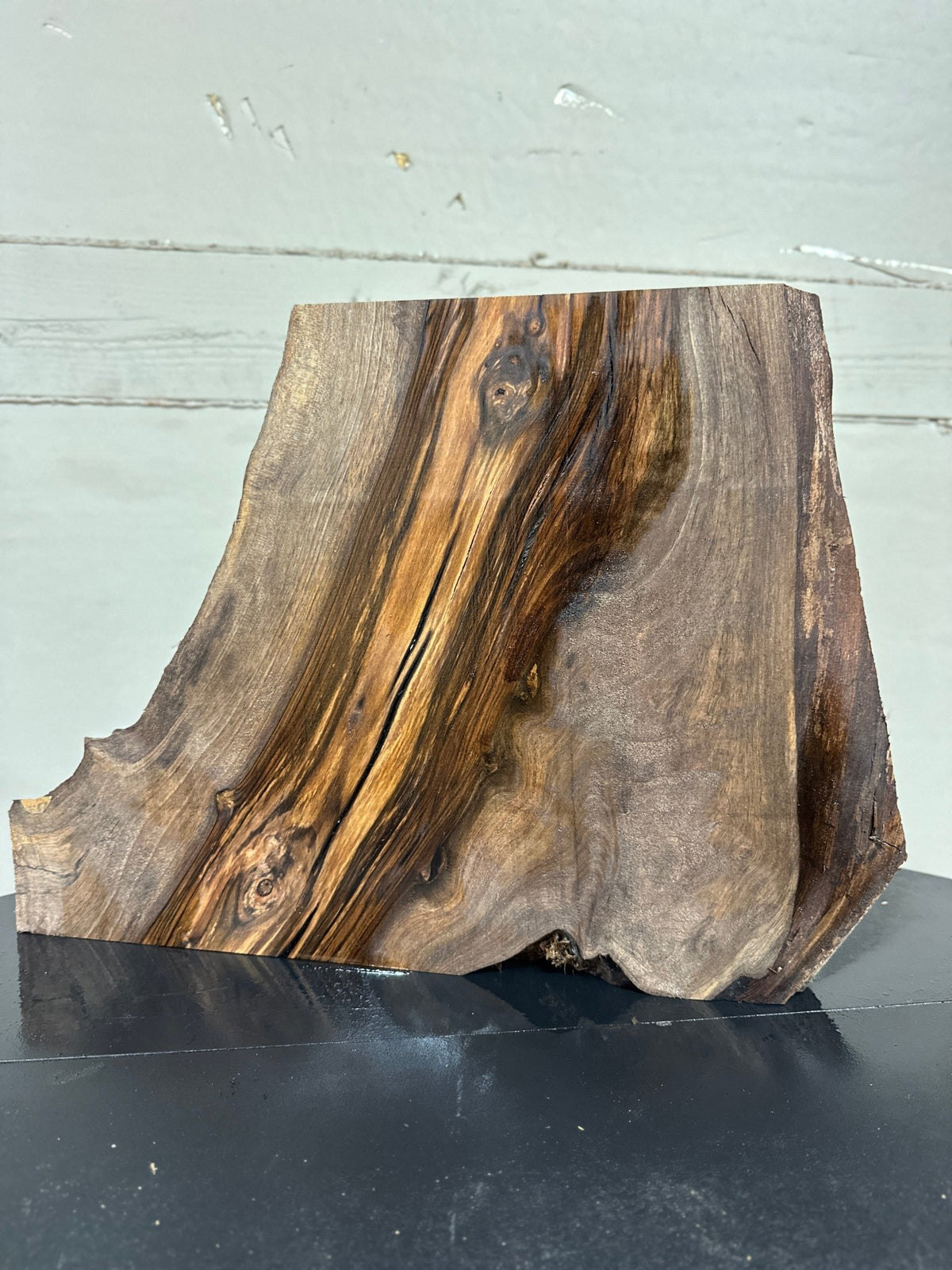 Double Diamond | LiveEdge English Walnut | English Walnut | BGDDEW727 ...